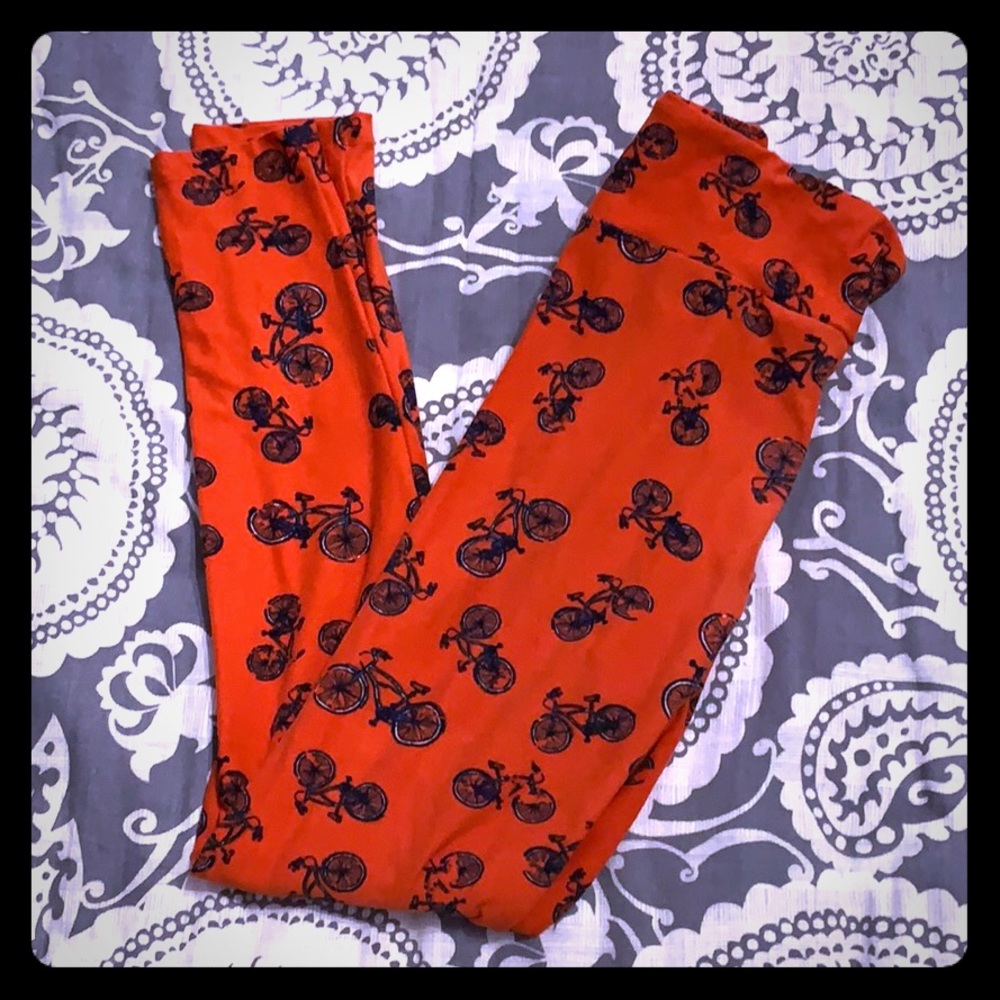 LulaRoe Bicycle Print one size leggings